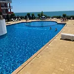 Peter Apartmanbulgaria-crown Noks